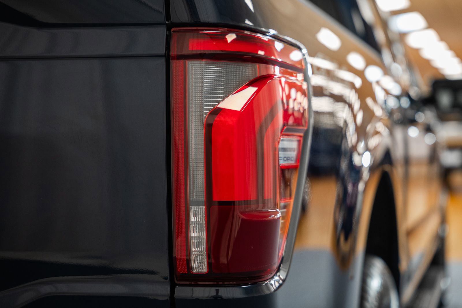 Used 2024 Ford F150 Lariat w/ Equipment Group 502A High image 22