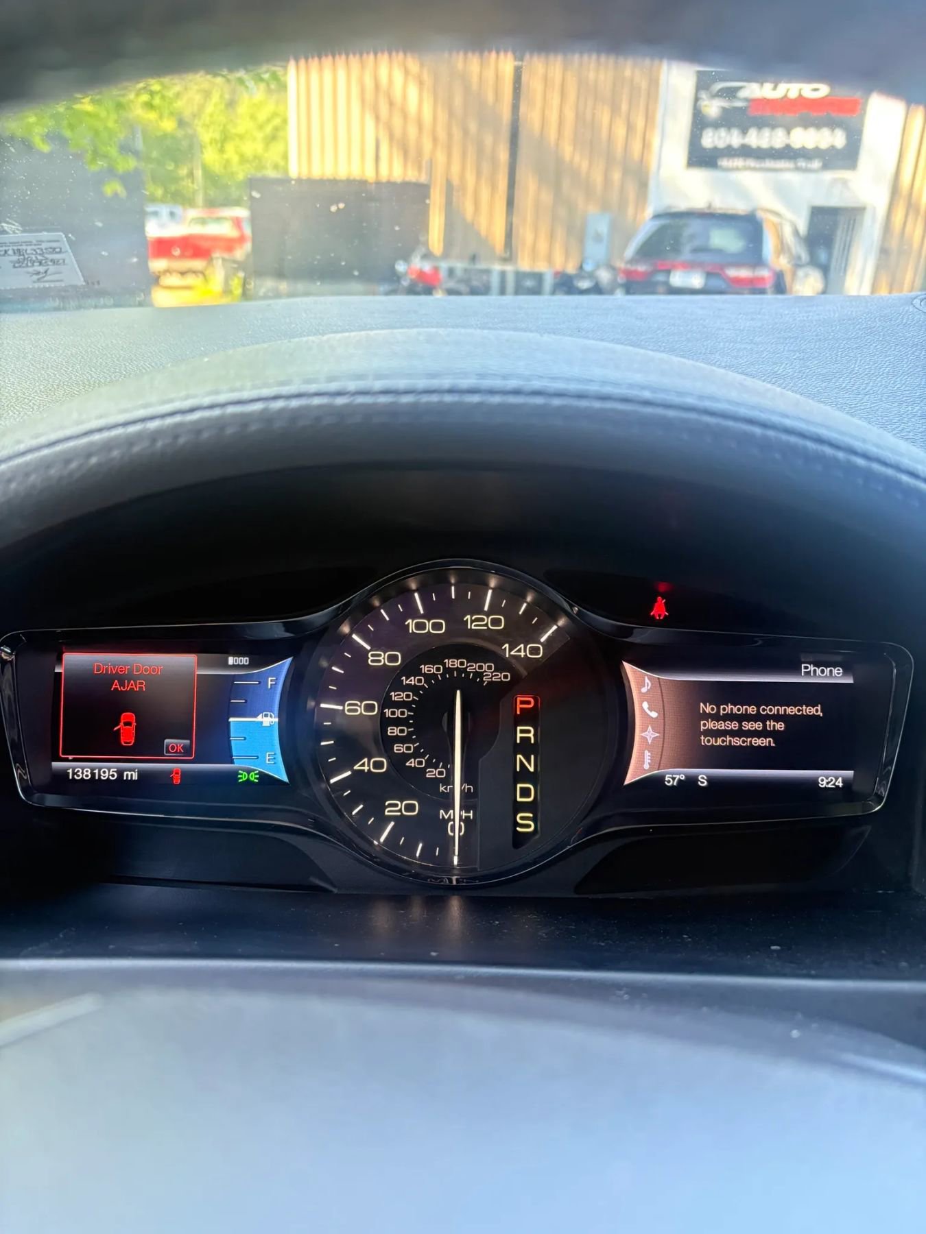 Used 2013 Lincoln MKX AWD image 18
