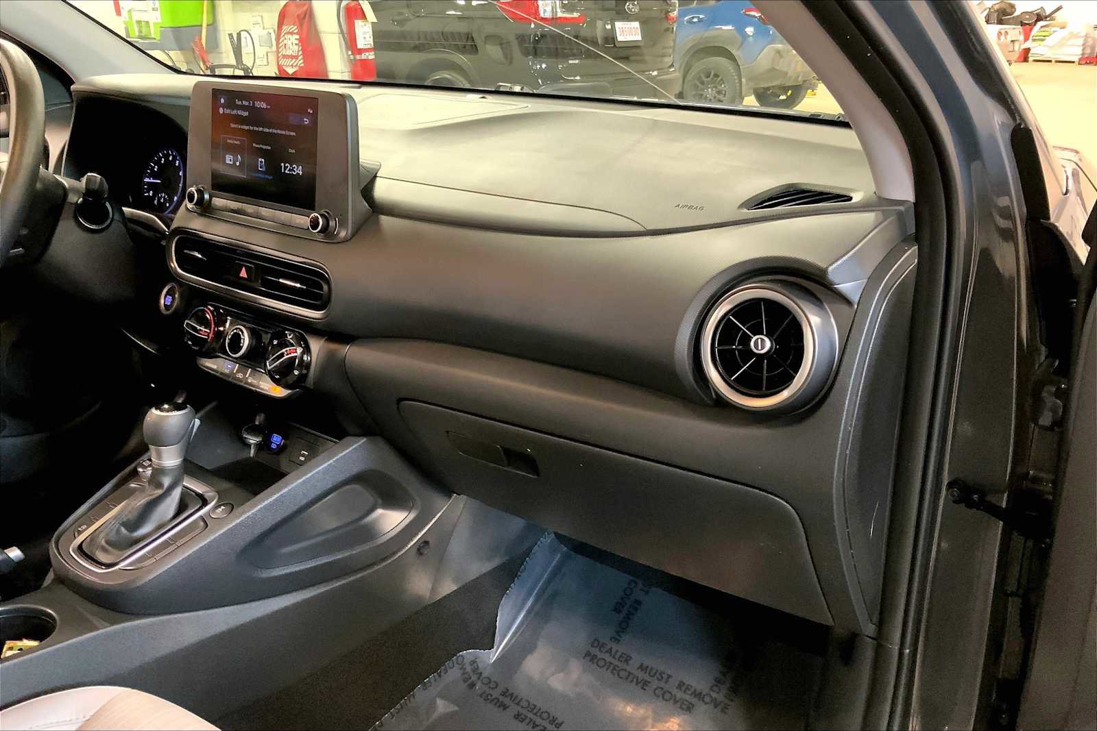 Used 2023 Hyundai Kona SEL image 17