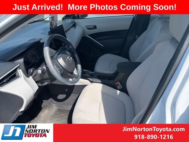 Used 2025 Toyota Corolla Cross L FWD image 9