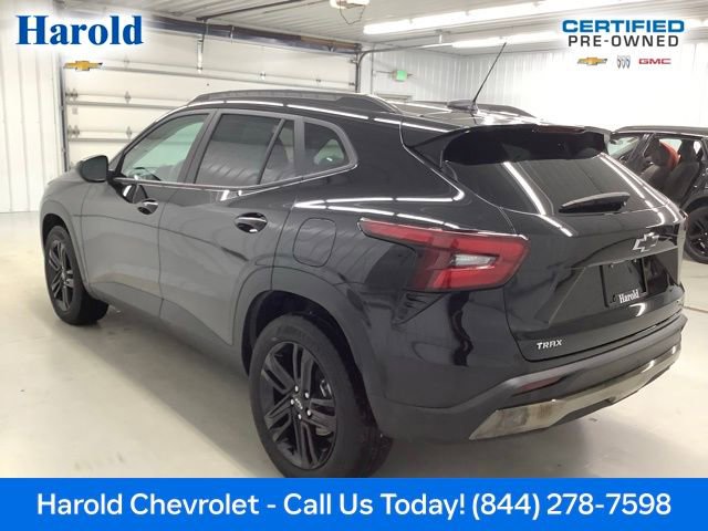 Used 2025 Chevrolet Trax ACTIV image 4