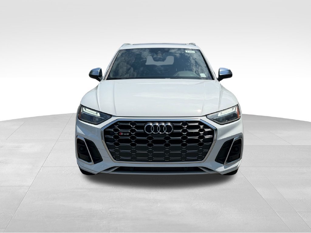 Used 2023 Audi SQ5 Premium Plus w/ Premium Plus Package AWD/4WD image 2