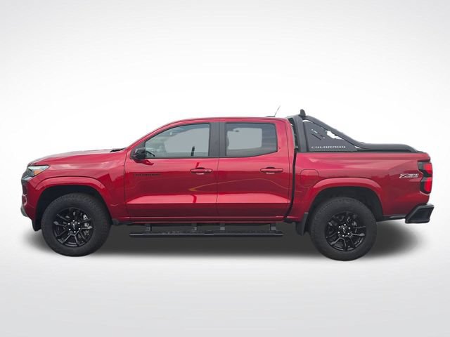 Used 2025 Chevrolet Colorado Z71 w/ Midnight Edition AWD/4WD image 11