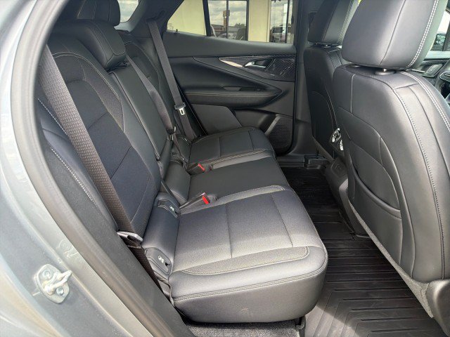 Used 2026 Chevrolet Blazer EV LT w/ Super Cruise Package FWD image 30