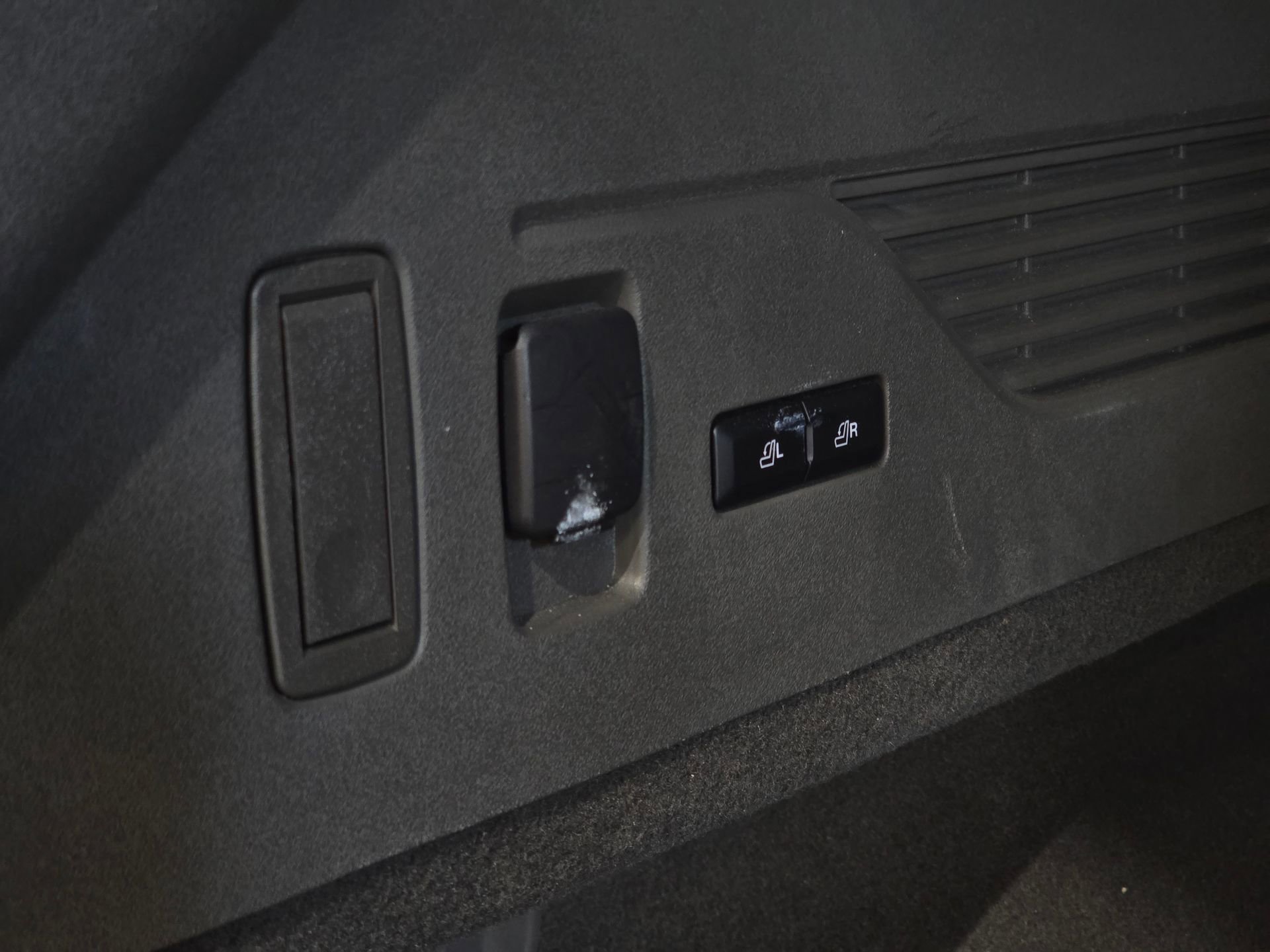 Used 2024 Lincoln Nautilus Reserve w/ Equipment Group 202A image 44