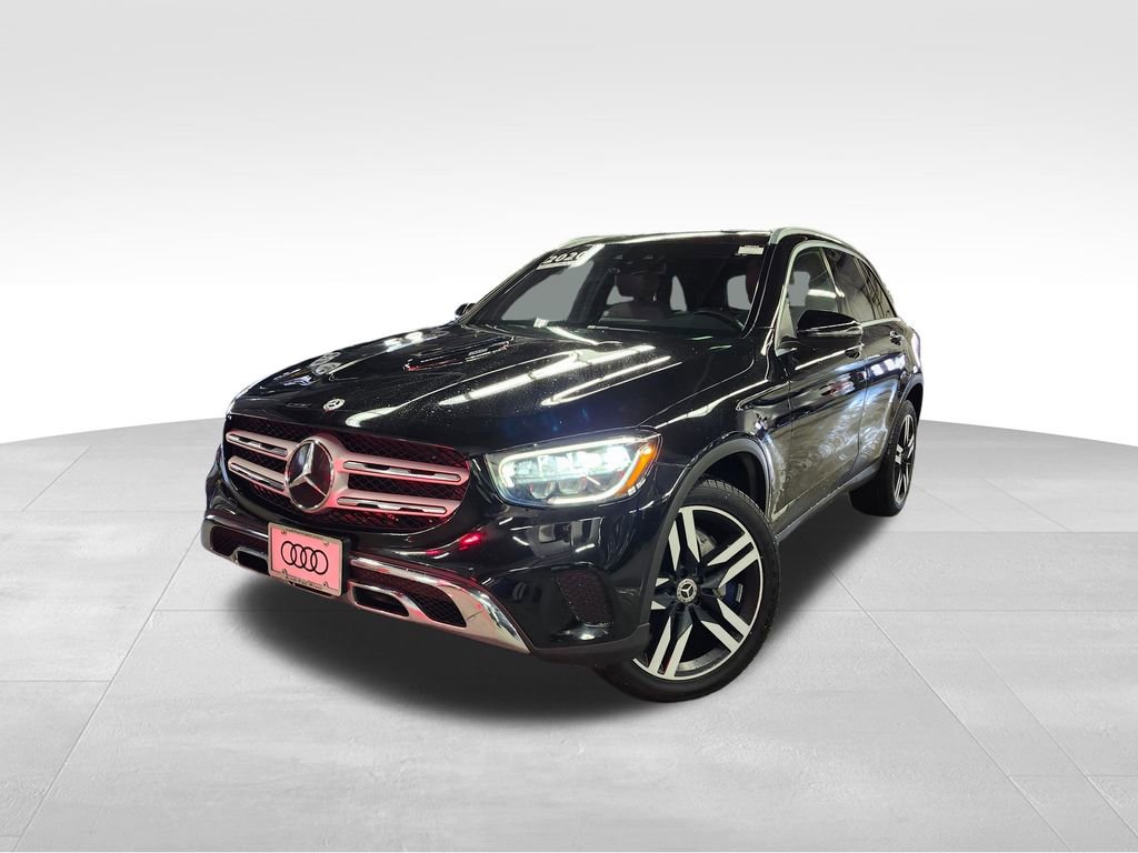 Used 2020 Mercedes-Benz GLC 300 4MATIC image 3