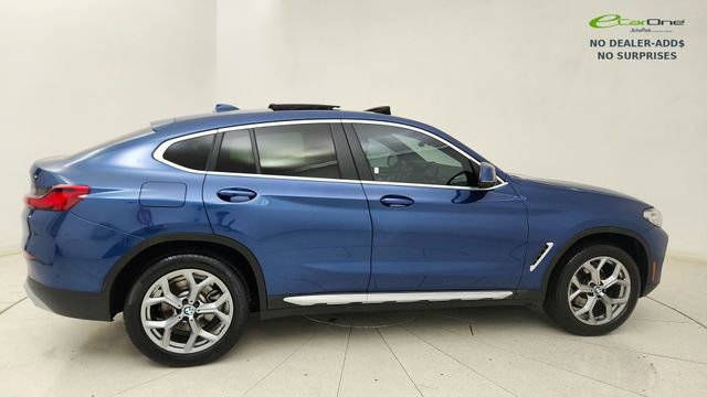 Used 2025 BMW X4 xDrive30i AWD/4WD image 6