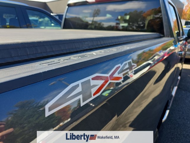 Used 2020 Chevrolet Silverado 1500 LT AWD/4WD image 7