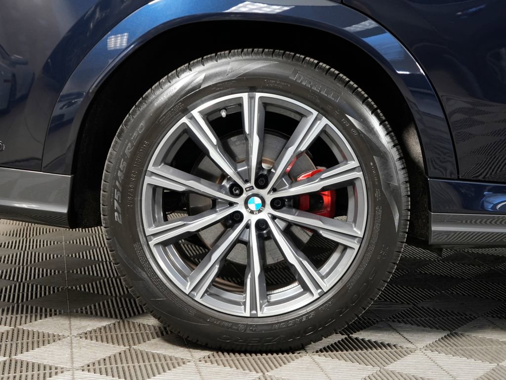Used 2025 BMW X6 xDrive40i w/ Premium Package image 15