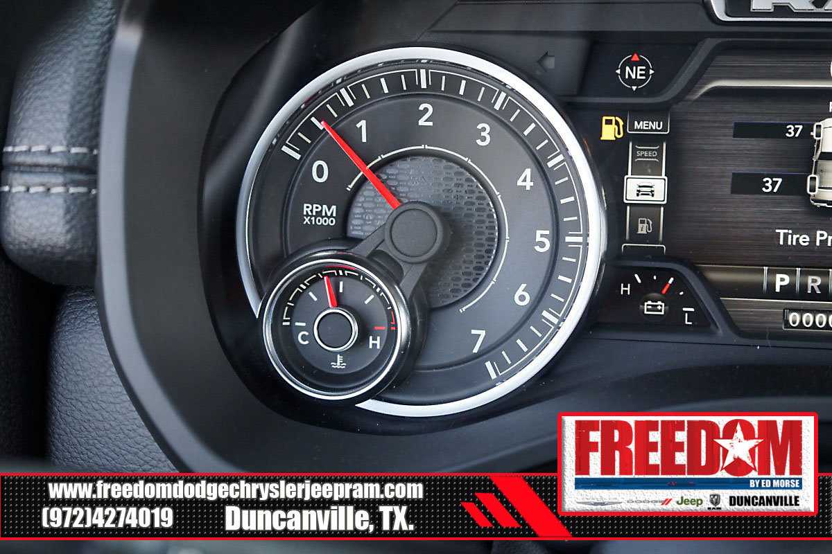 New 2023 RAM 1500 Laramie image 31