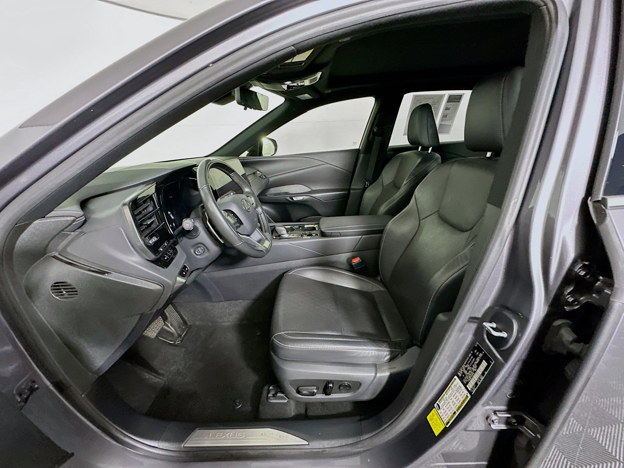 Used 2023 Lexus RX 350 Premium Plus w/ Cold Area Package image 13