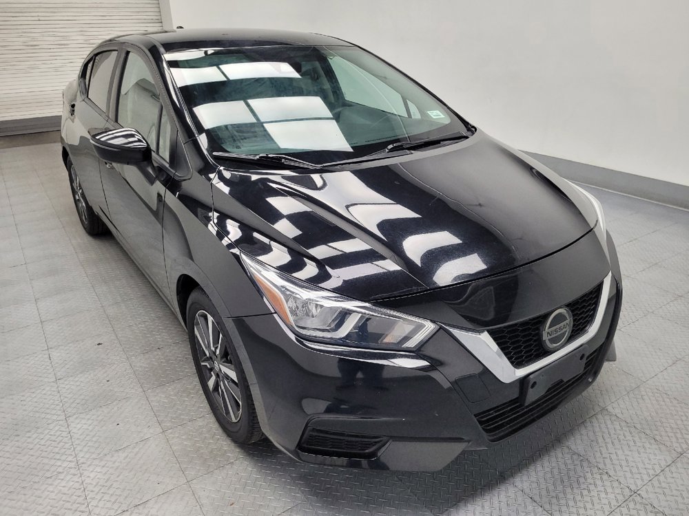 Used 2021 Nissan Versa SV FWD image 13