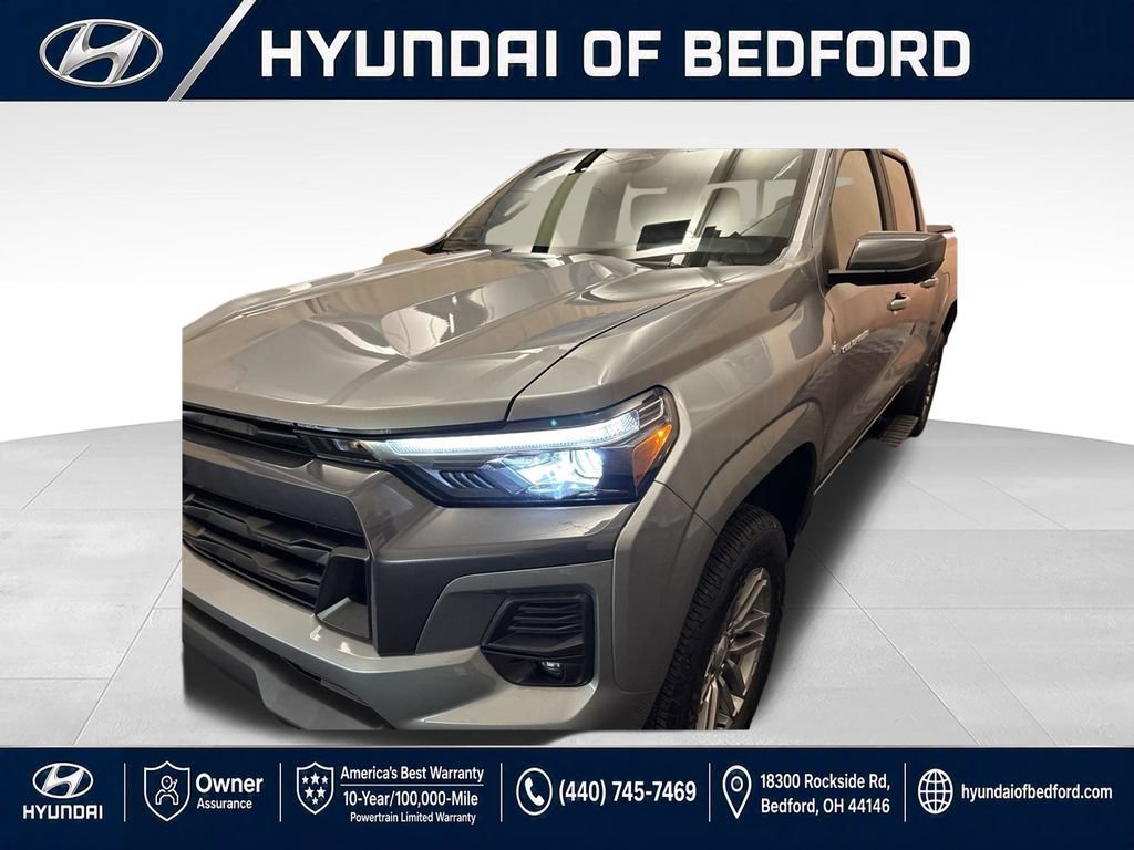 Used 2023 Chevrolet Colorado LT w/ LT Convenience Package III AWD/4WD image 12