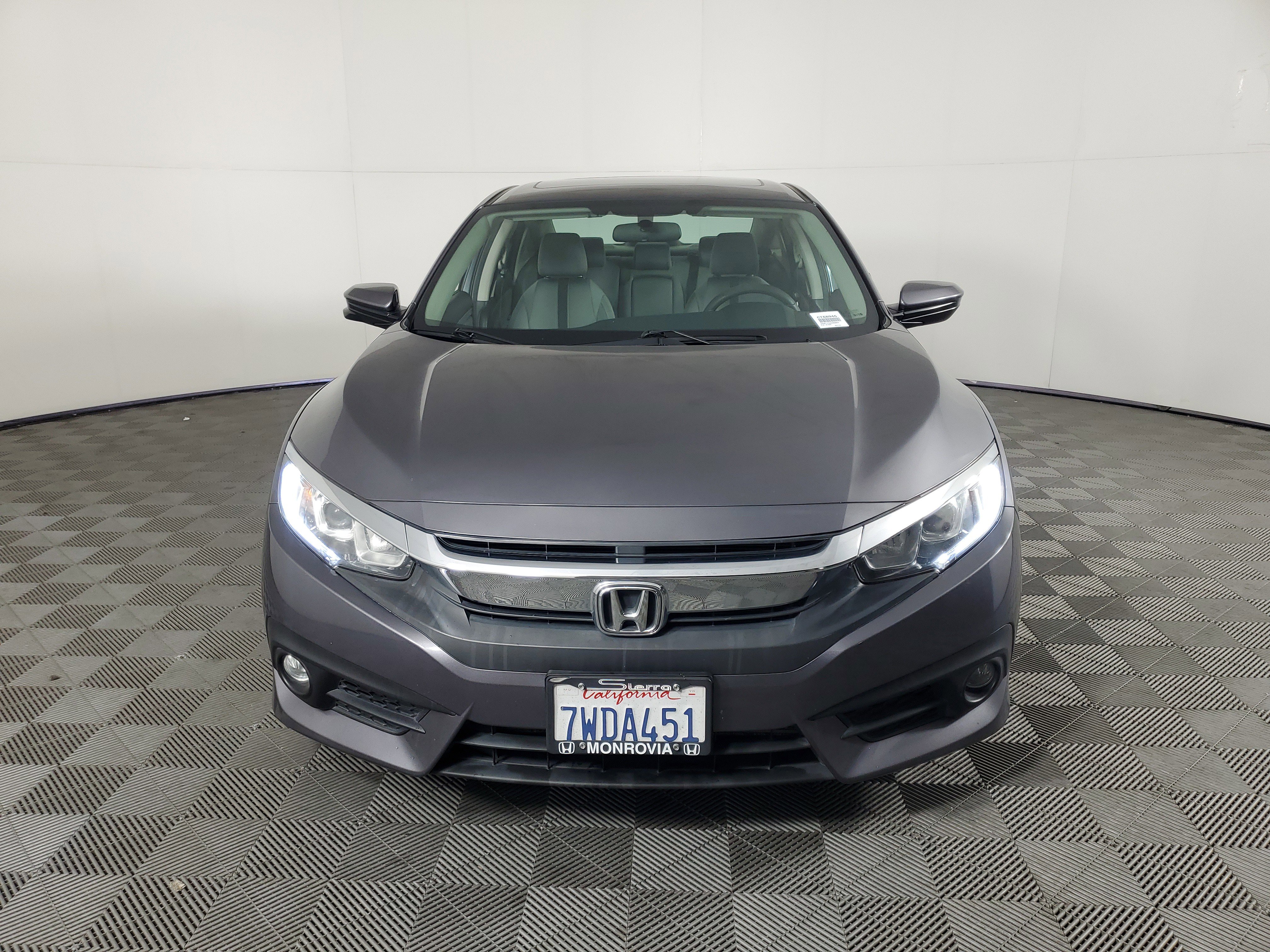 Used 2016 Honda Civic EX-T image 9