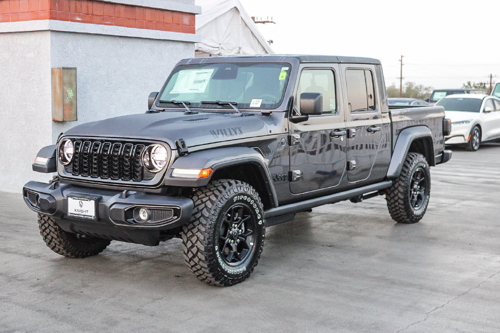 New 2026 Jeep Gladiator Sport AWD/4WD image 4
