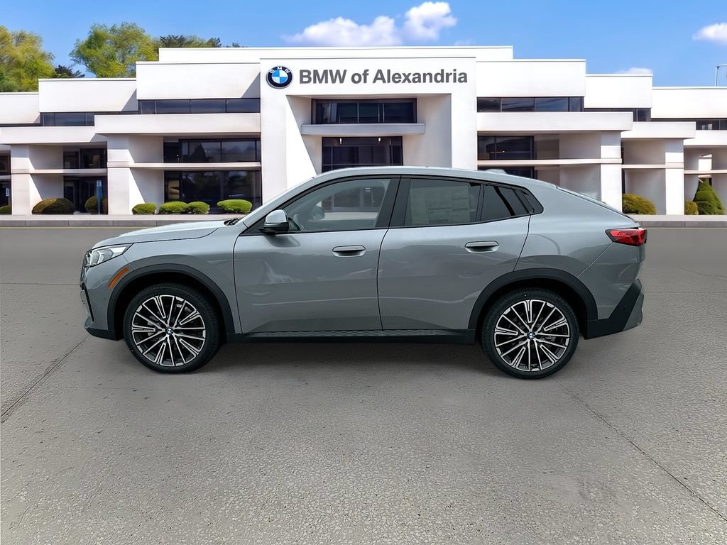 New 2026 BMW X2 xDrive28i w/ Technology Package AWD/4WD image 4