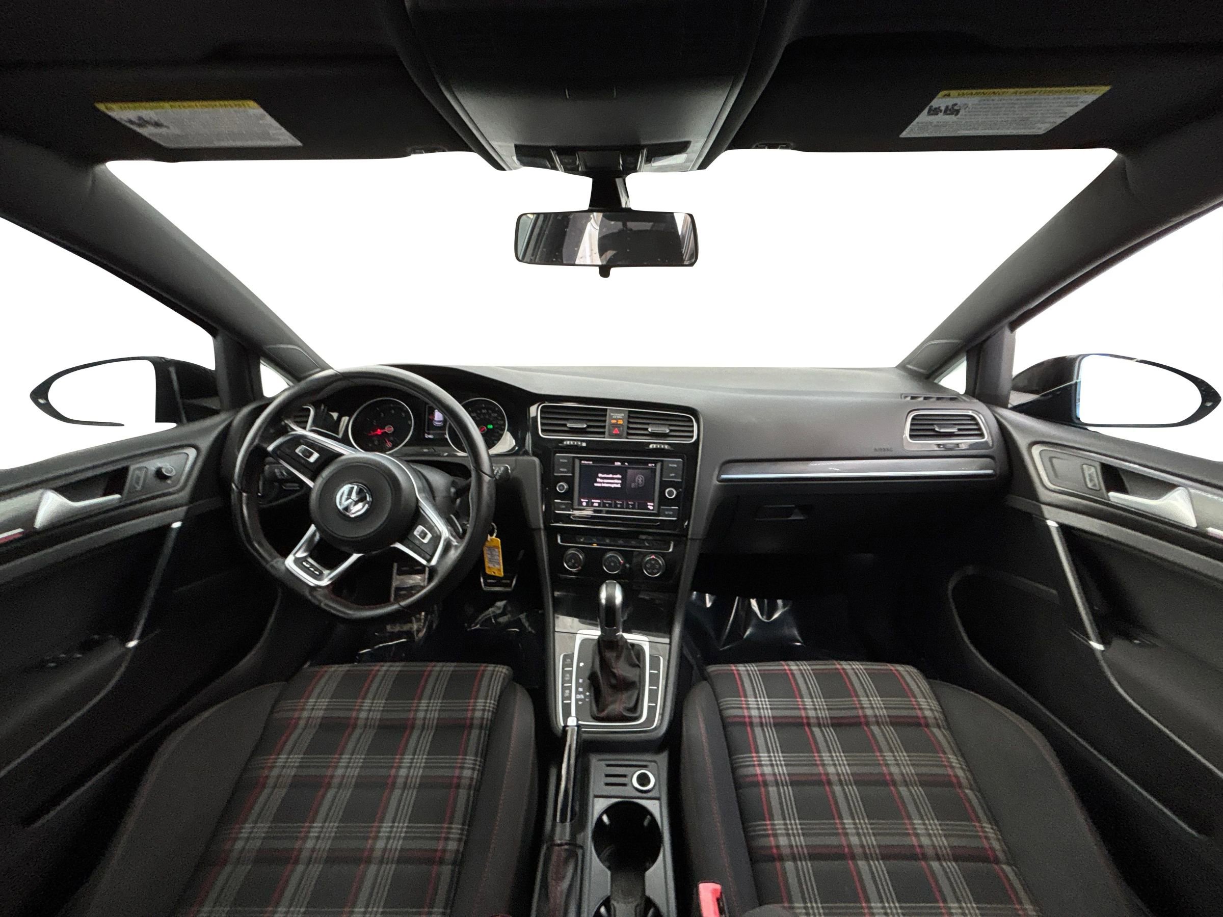 Used 2019 Volkswagen GTI SE image 17