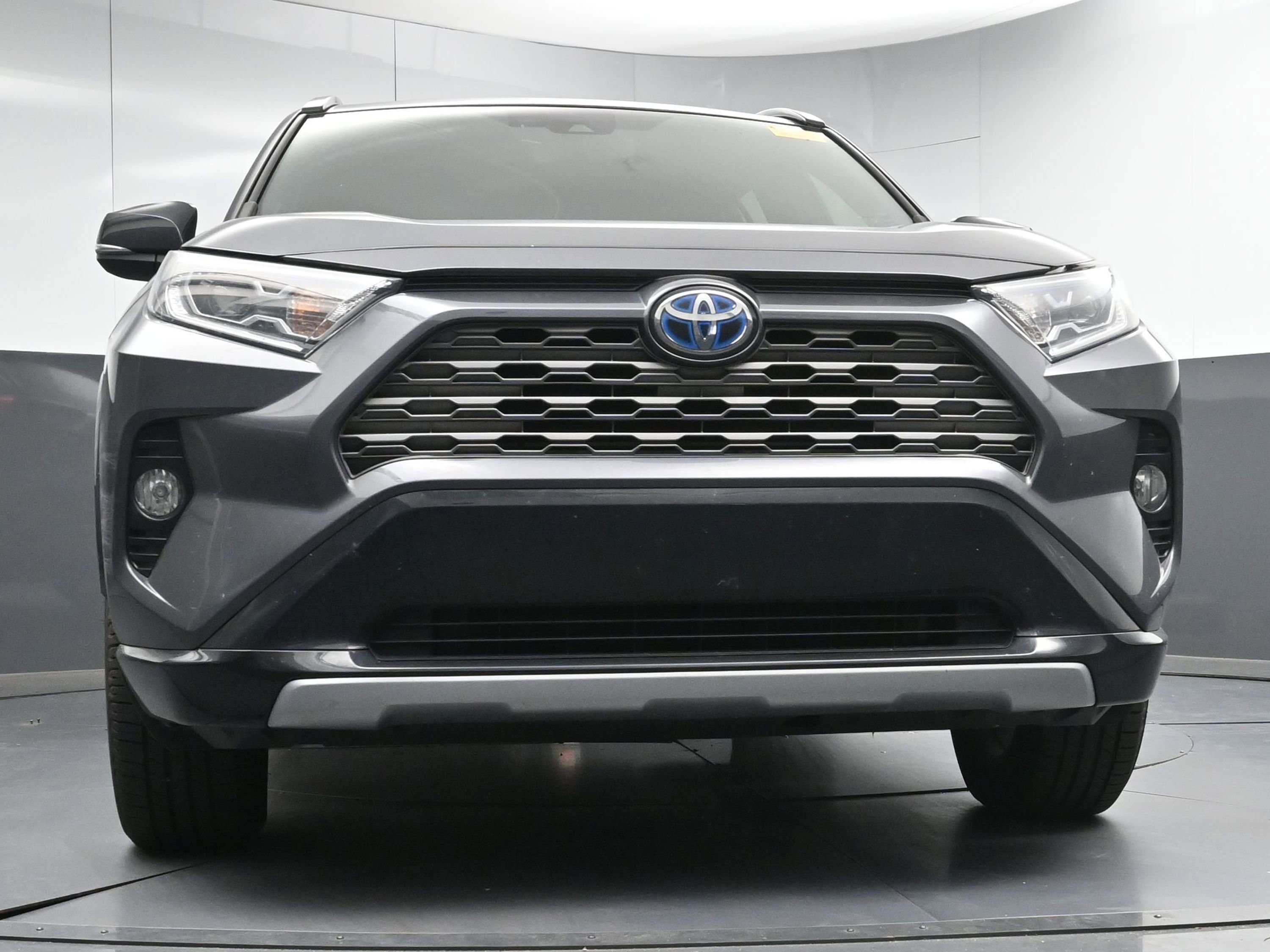 Used 2021 Toyota RAV4 XSE image 24