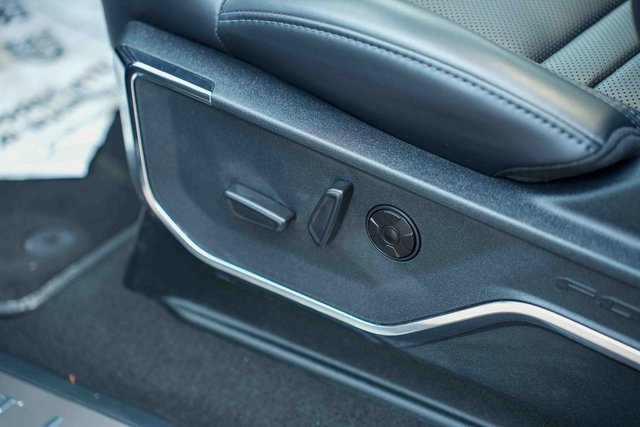 Used 2025 Ford F450 Platinum image 27