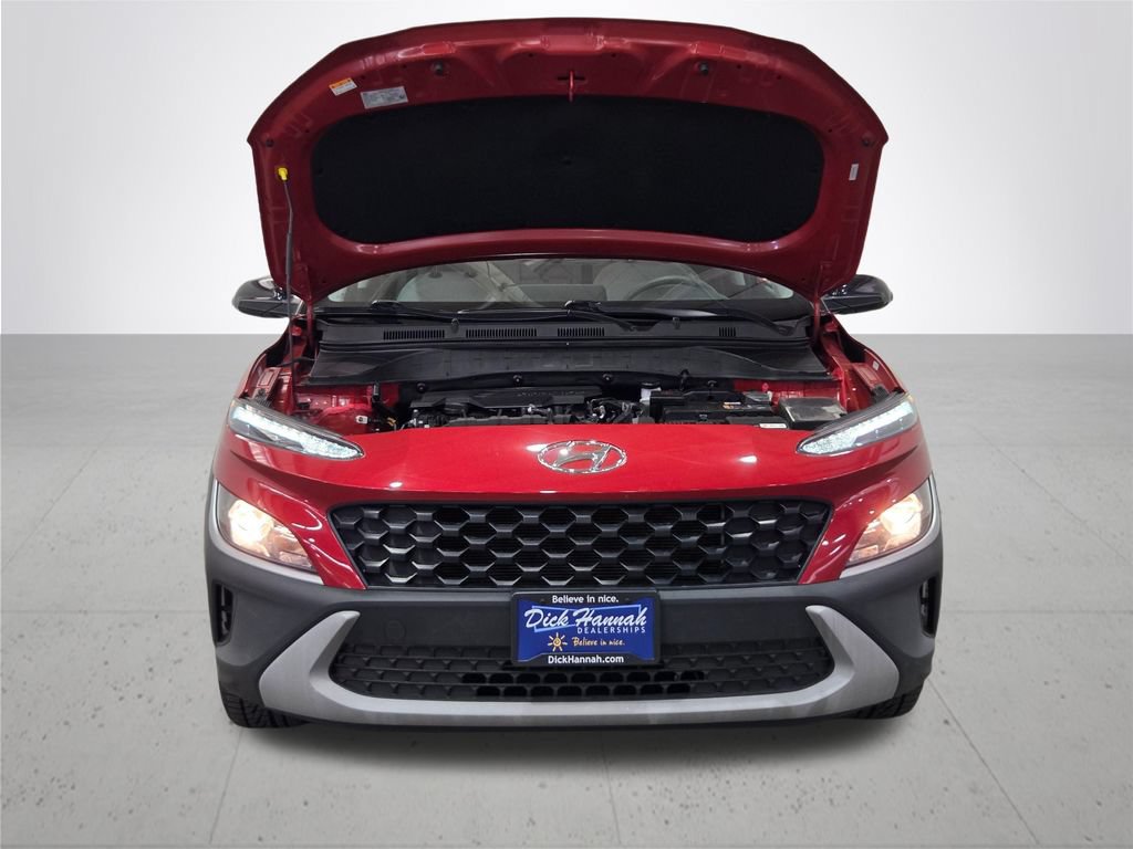 Used 2022 Hyundai Kona SEL w/ Cargo Package AWD/4WD image 5