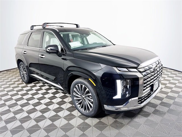 Used 2025 Hyundai Palisade Calligraphy image 2
