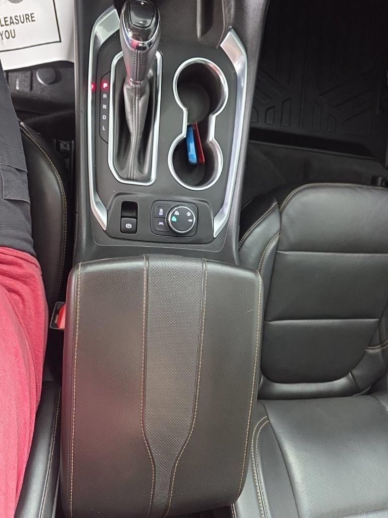 Used 2018 Chevrolet Traverse Premier AWD/4WD image 23