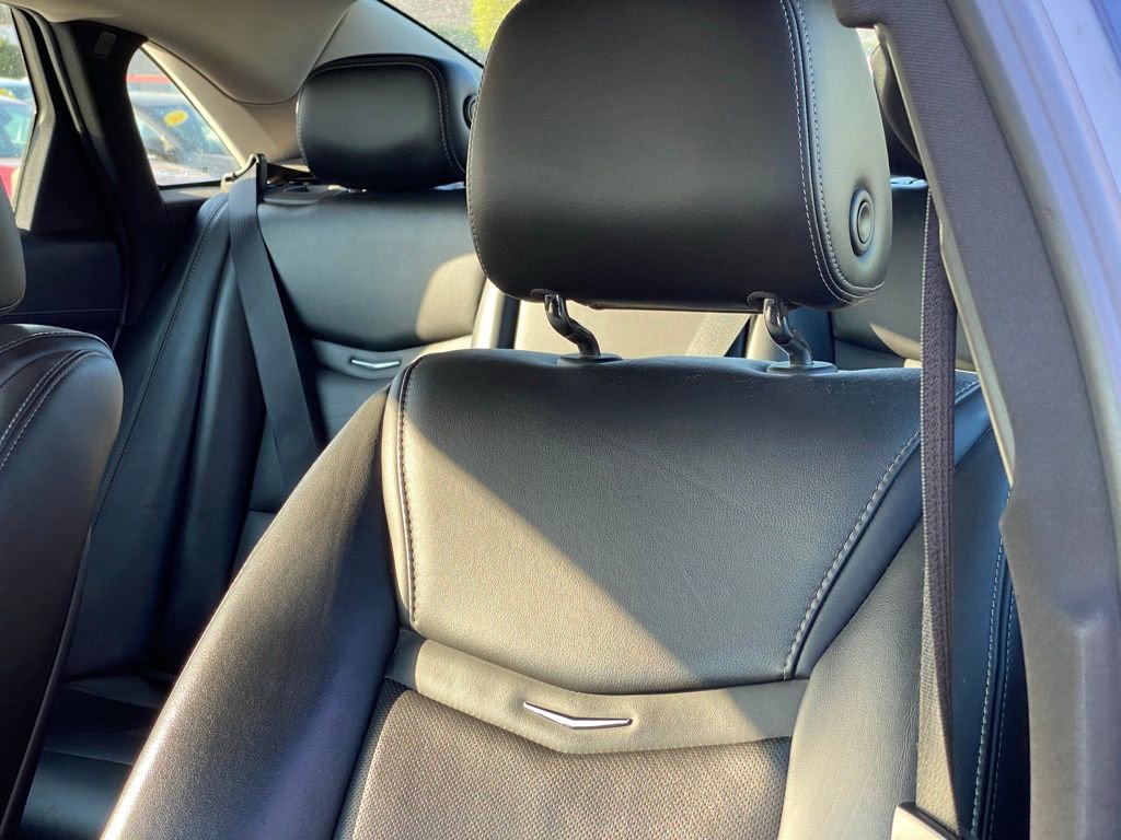 Used 2015 Cadillac XTS Luxury image 23