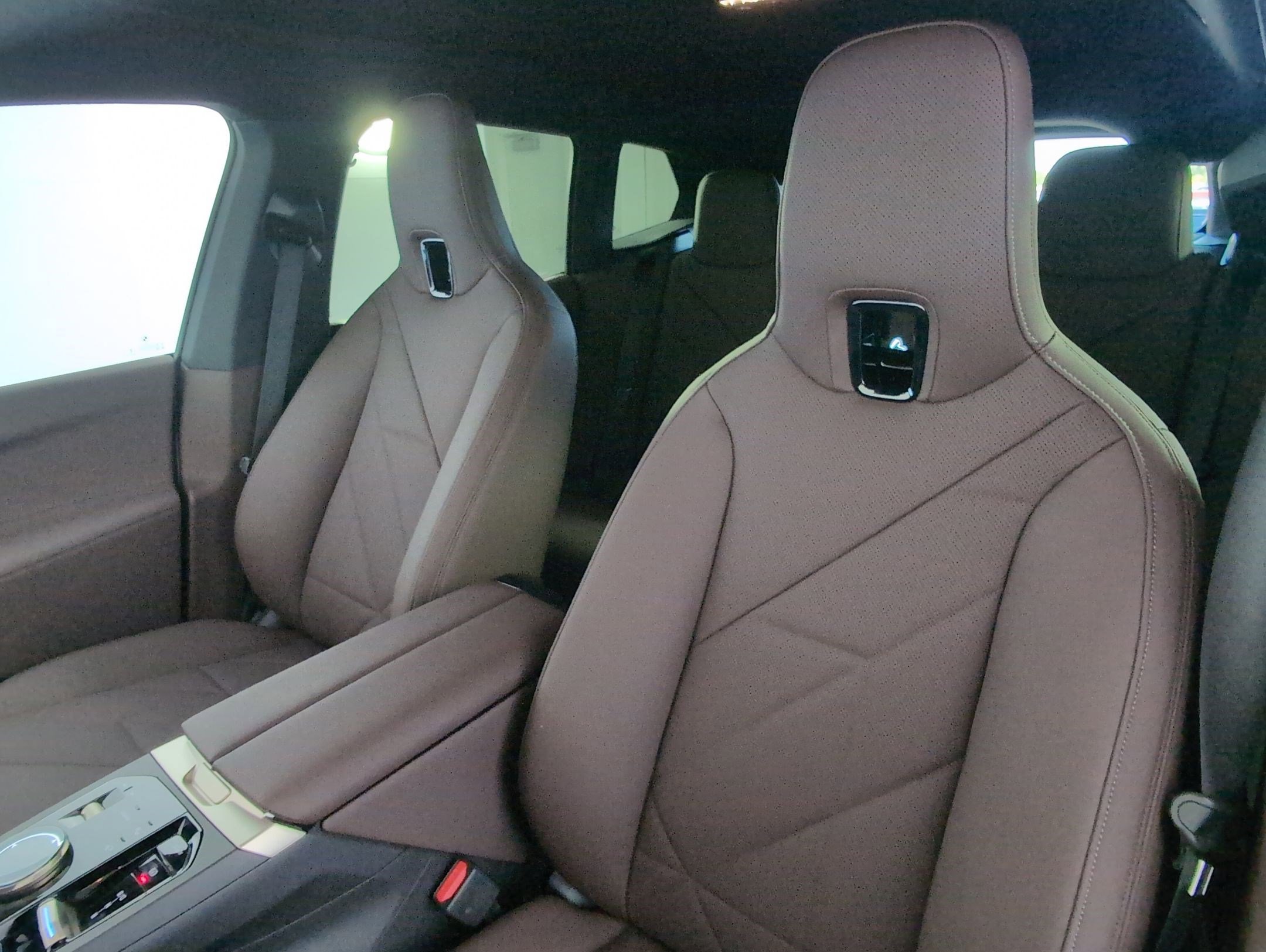 Used 2026 BMW iX xDrive45 image 22