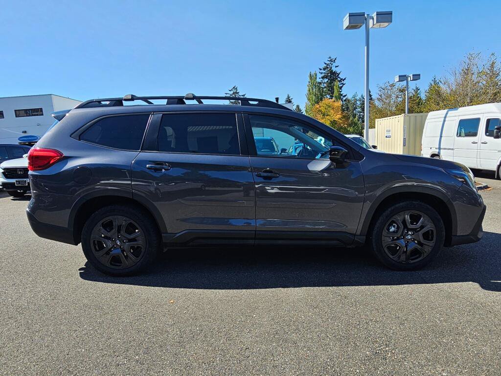 Used 2025 Subaru Ascent Bronze Edition AWD/4WD image 8