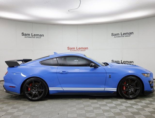 Used 2022 Ford Mustang Shelby GT500 w/ Carbon Fiber Track Pack image 24