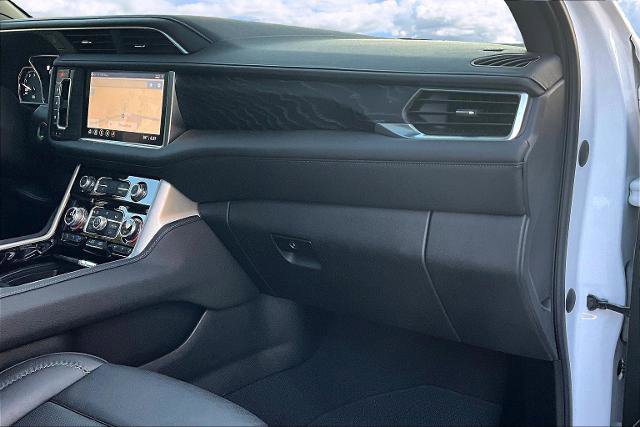 Used 2021 GMC Yukon Denali w/ Denali Premium Package image 27