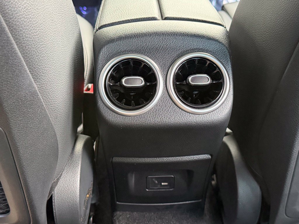 Used 2023 Mercedes-Benz CLA 250 w/ Premium Package image 50