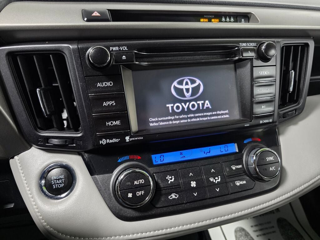 Used 2018 Toyota RAV4 XLE w/ Plus Extra Value Package AWD/4WD image 12