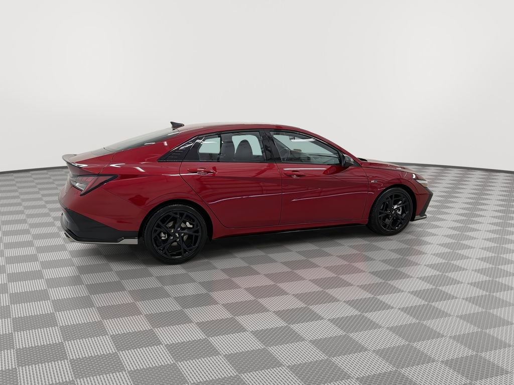 Used 2025 Hyundai Elantra N Line image 11