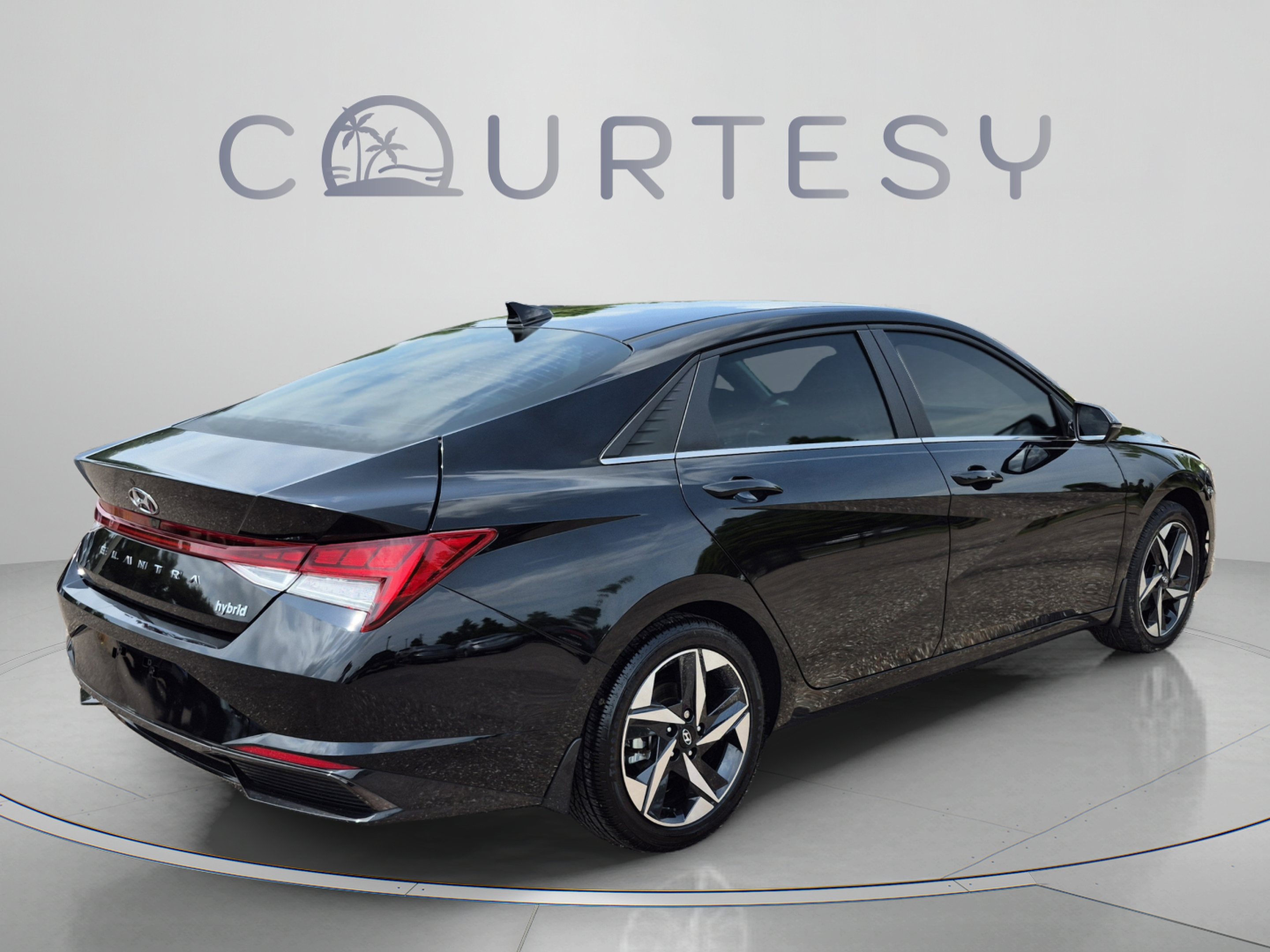 Certified 2023 Hyundai Elantra Limited FWD image 5