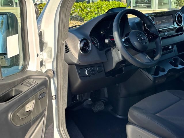 Used 2026 Mercedes-Benz Sprinter 2500 image 13