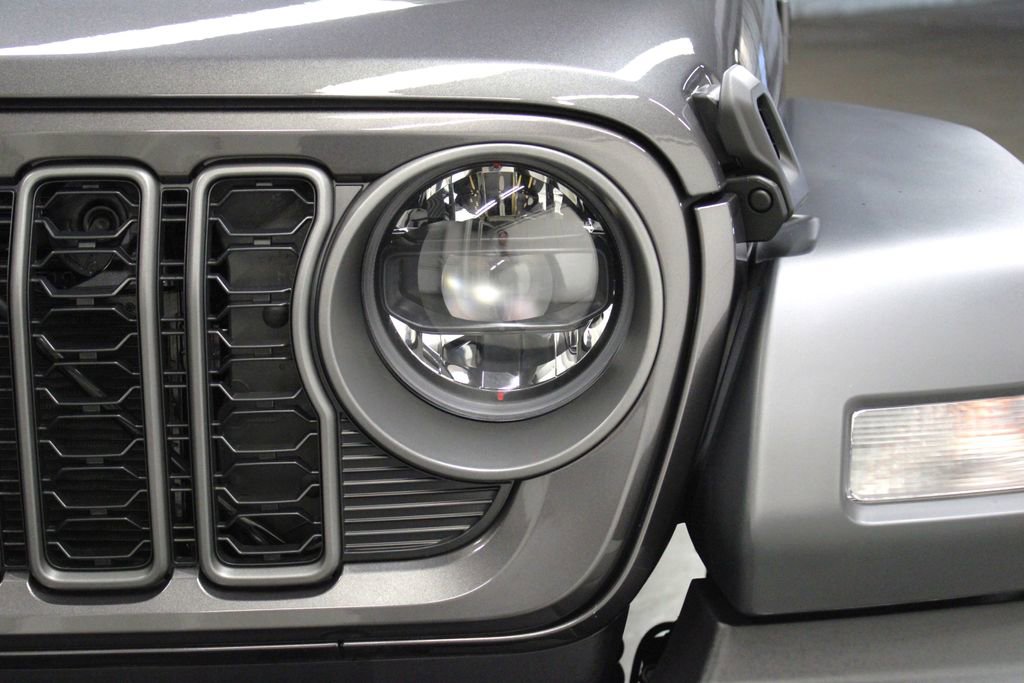 New 2026 Jeep Wrangler Sport S image 27