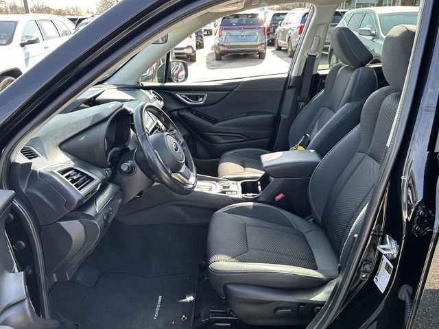 Used 2023 Subaru Forester Premium image 17