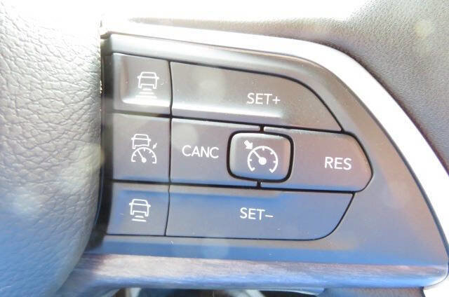 New 2025 Jeep Grand Cherokee Limited image 27