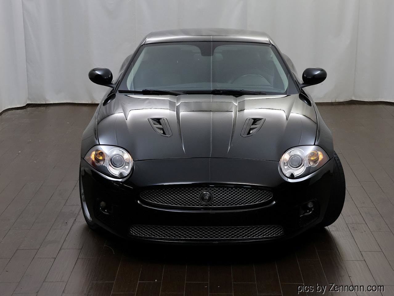 Used 2009 Jaguar XKR R RWD image 11