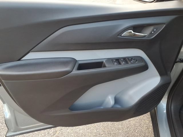 New 2027 Chevrolet Bolt LT FWD image 11