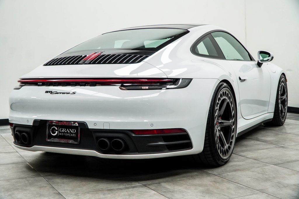 Used 2020 Porsche 911 Carrera S image 12