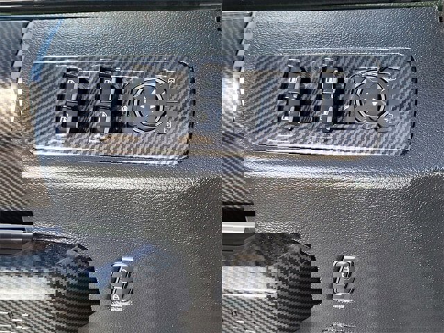 Used 2019 Ford F150 Raptor w/ Equipment Group 801A Mid image 20