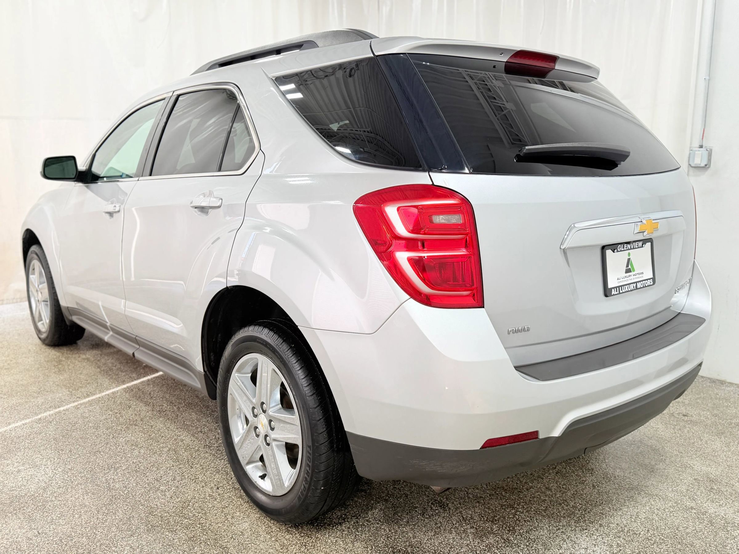 Used 2016 Chevrolet Equinox LT w/ Convenience Package image 6