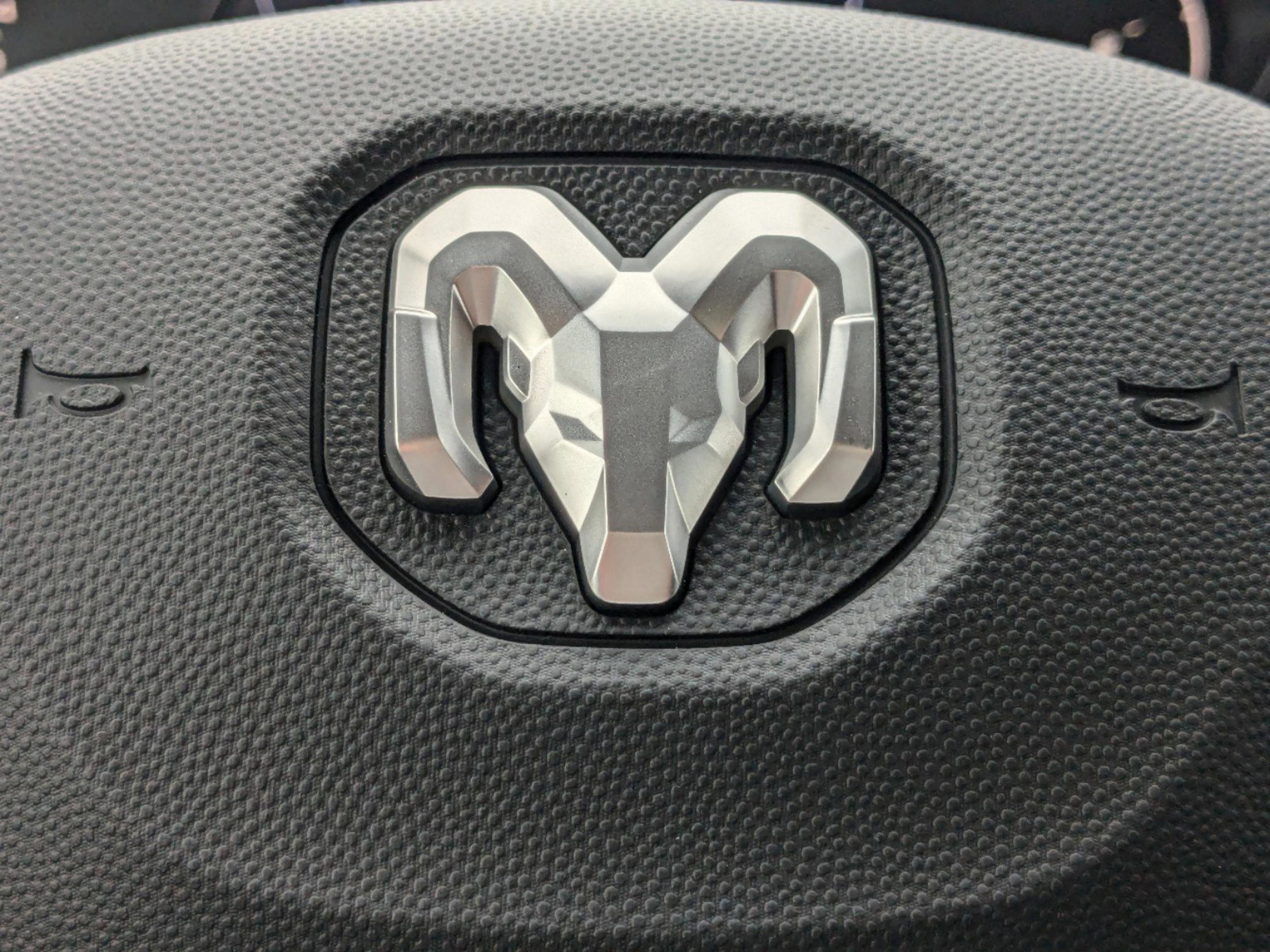 New 2025 RAM ProMaster 3500 w/ Quick Order Package 22H SLT+ image 37