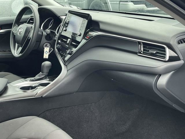 Used 2024 Toyota Camry LE image 23