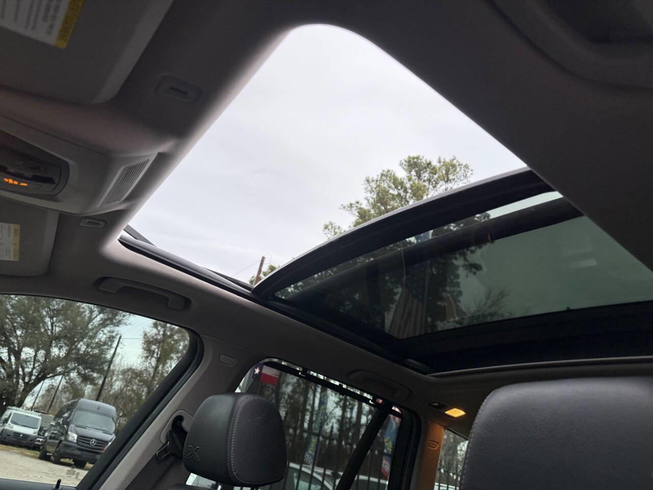 Used 2015 BMW X3 xDrive28d image 13