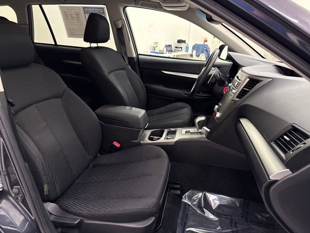 Used 2011 Subaru Outback 2.5i Premium image 22