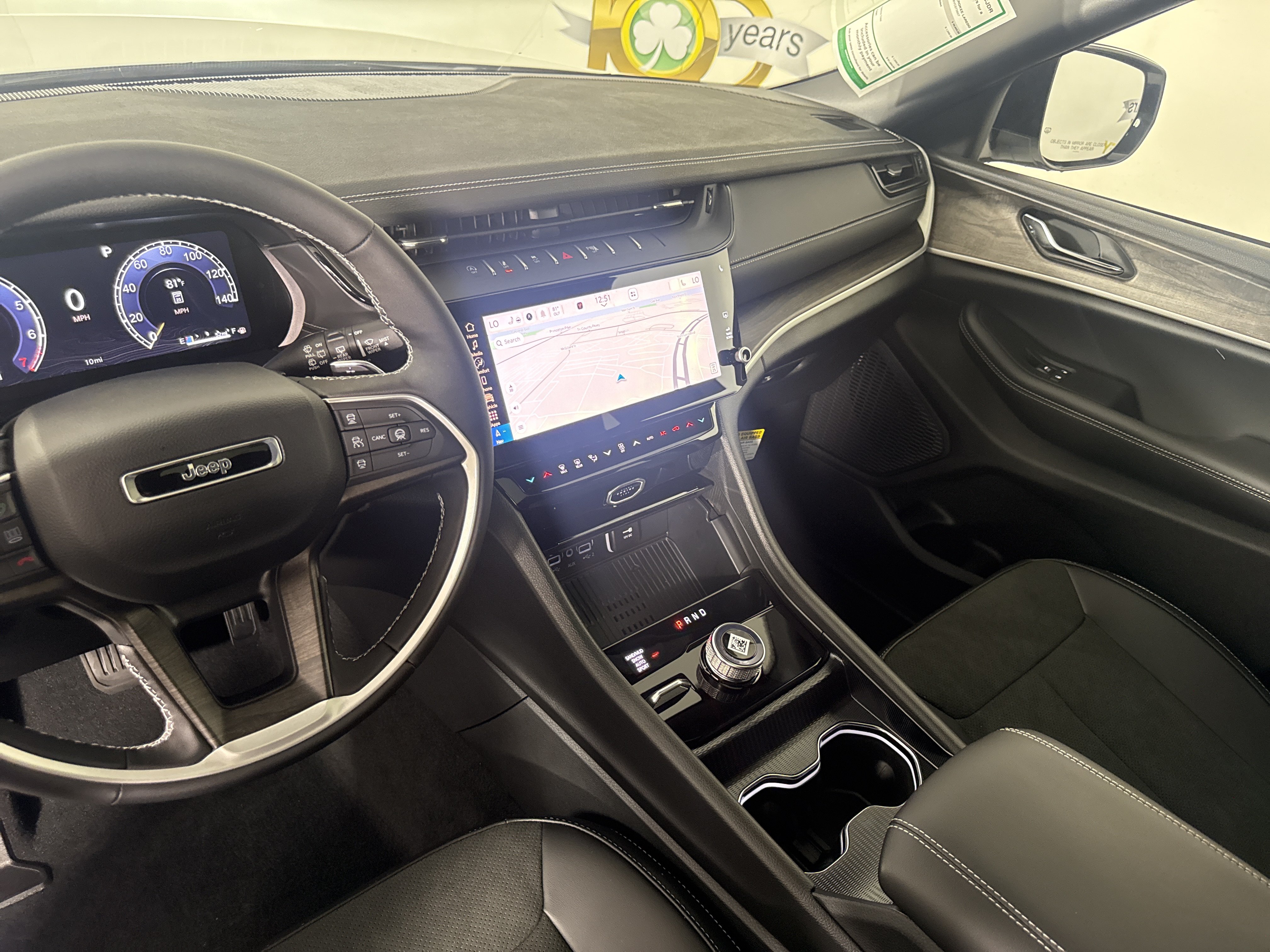 New 2027 Jeep Grand Cherokee 4WD image 27