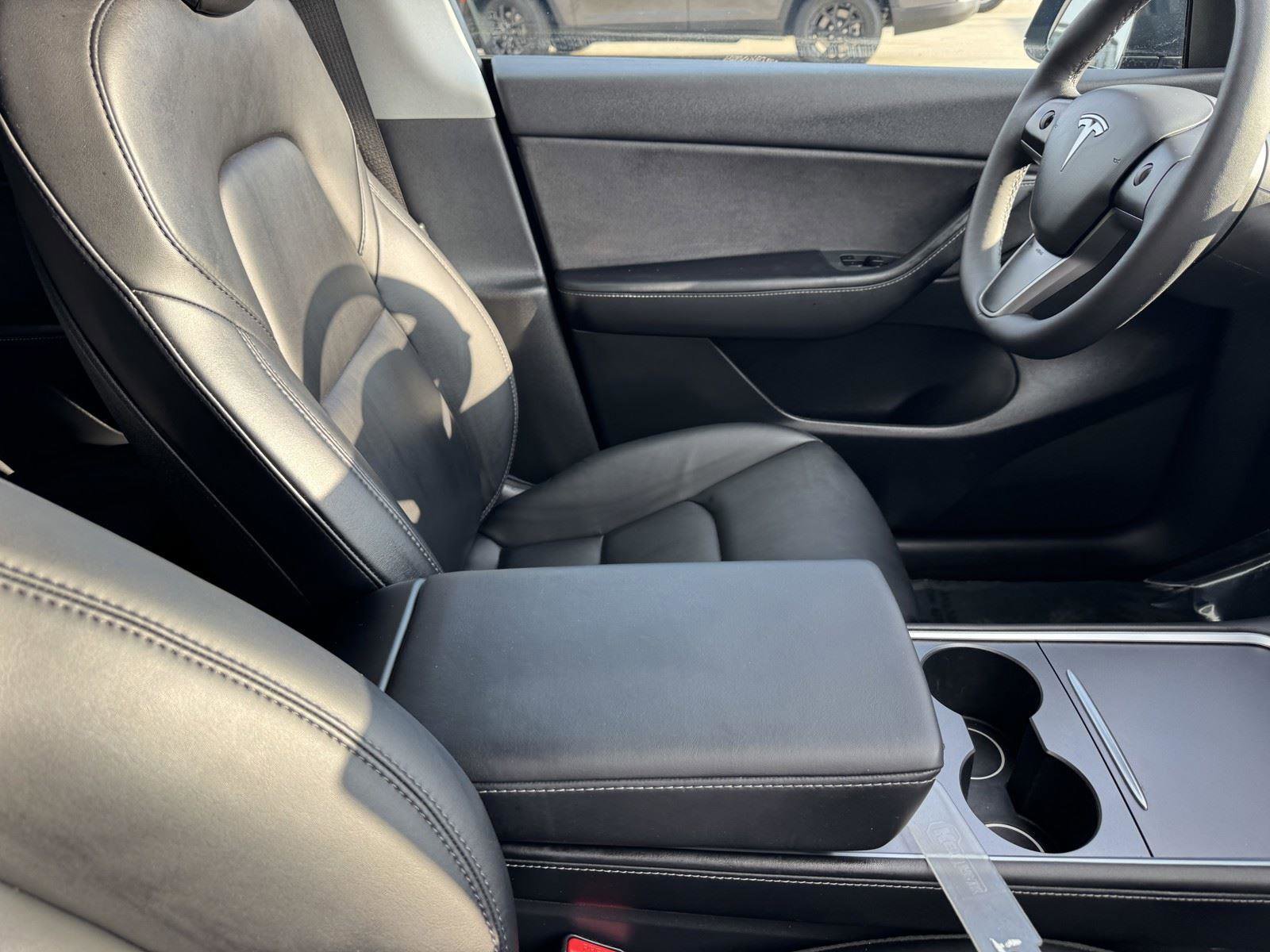 Used 2021 Tesla Model Y Long Range image 7